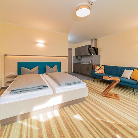 ELLY Hostel Freiberg Buitenkant foto