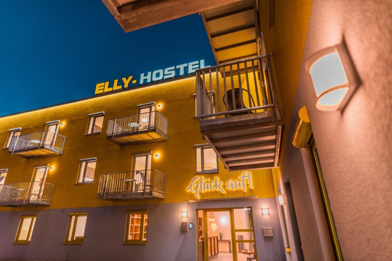 ELLY Hostel Freiberg Buitenkant foto